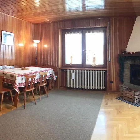 La Montagna Incantata - Panoramico Con Tre Daire